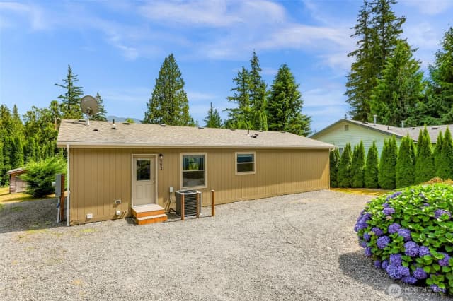 Property photo for 582 Summit Place, Sedro Woolley photo 3