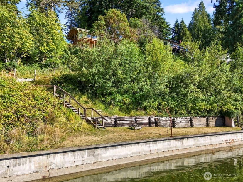 Property photo for 10017 Steamboat Island Road Nw, Olympia photo 23