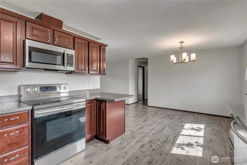 Property photo for 22210 47th Avenue E, Spanaway photo 14