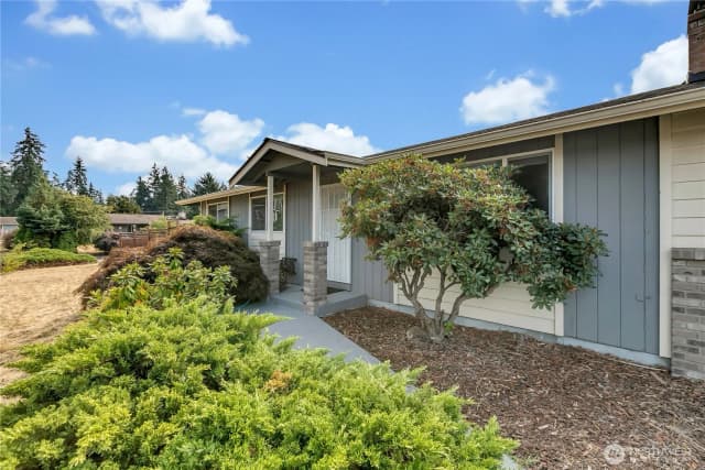Property photo for 22210 47th Avenue E, Spanaway photo 4