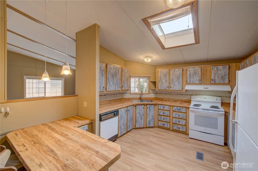 Property photo for 24604 Gile Place, Ocean Park photo 8