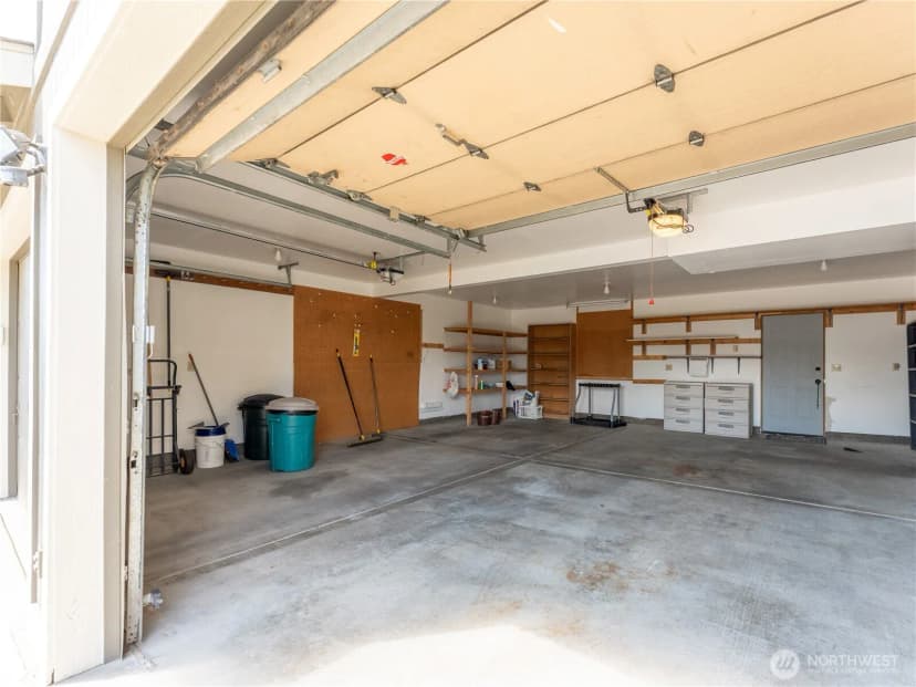 Property photo for 910 College Street, Wenatchee photo 39