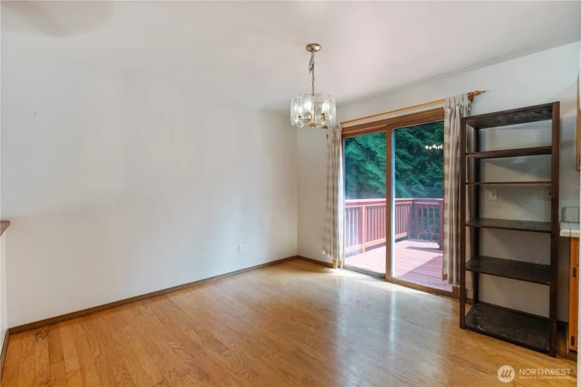Property photo for 10811 10th Drive Se, Everett photo 13