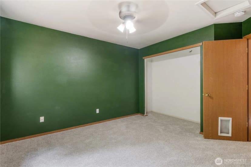 Property photo for 10811 10th Drive Se, Everett photo 19