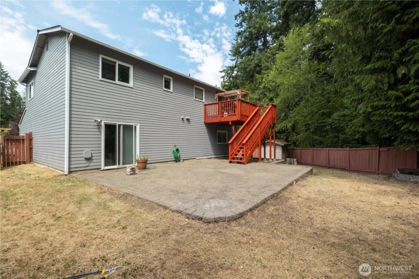 Property photo for 10811 10th Drive Se, Everett photo 8