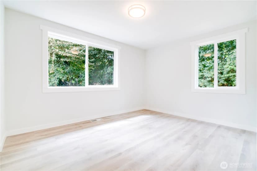 Property photo for 21136 33rd Ave S, Sea Tac photo 11