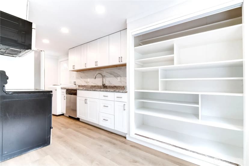 Property photo for 21136 33rd Ave S, Sea Tac photo 6