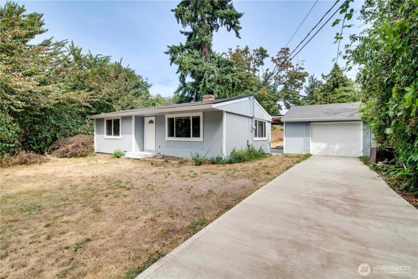 Property photo for 21136 33rd Ave S, Sea Tac photo 2