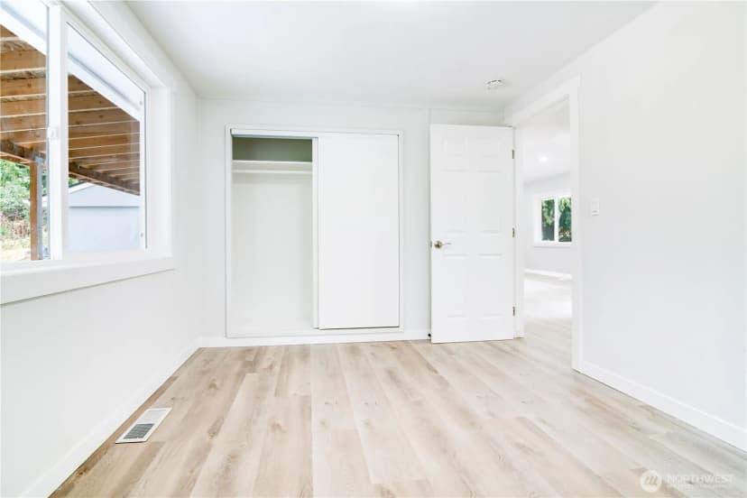 Property photo for 21136 33rd Ave S, Sea Tac photo 10