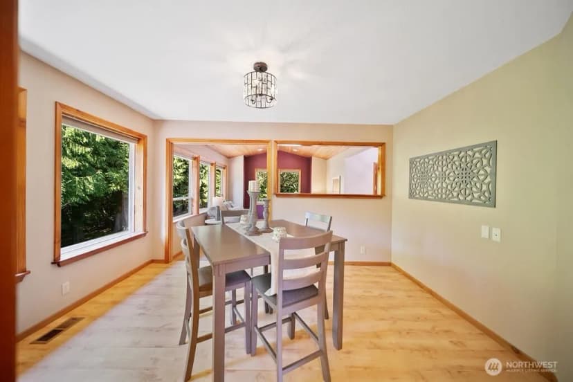Property photo for 9643 Goodfellow Lane Ne, Kingston photo 5