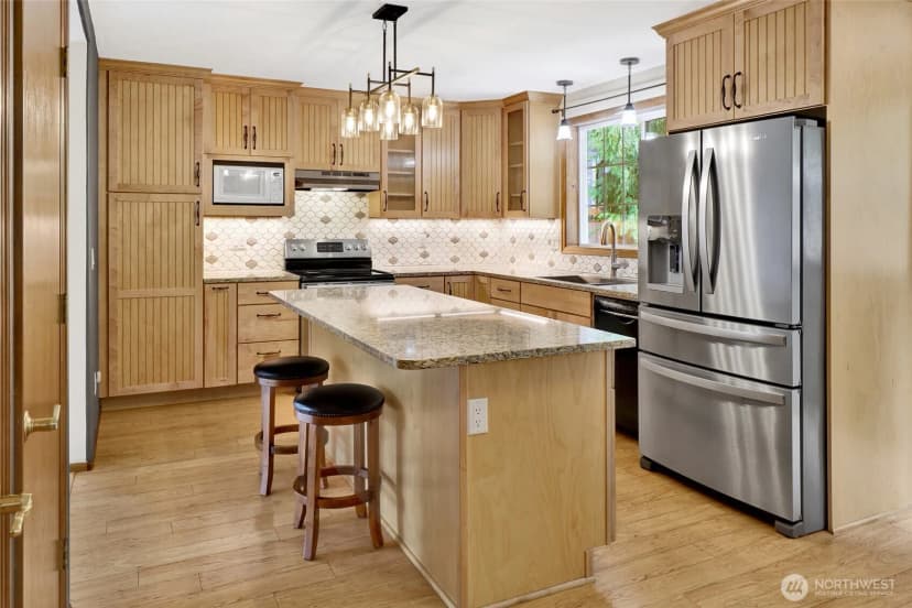 Property photo for 2490 Autumnwood Court, Bellingham photo 8