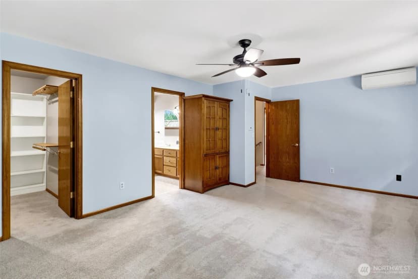Property photo for 2490 Autumnwood Court, Bellingham photo 18