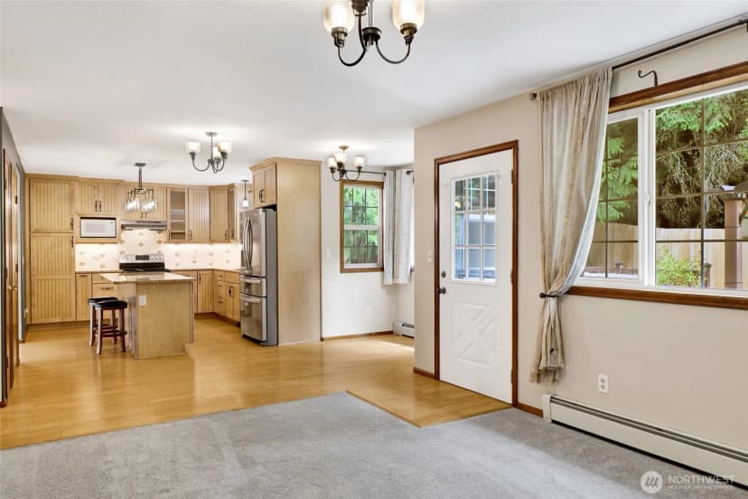 Property photo for 2490 Autumnwood Court, Bellingham photo 10