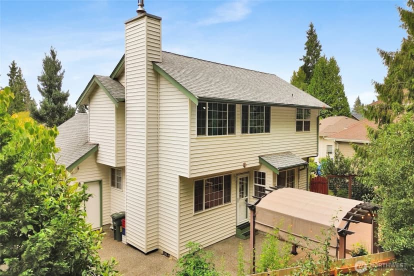 Property photo for 2490 Autumnwood Court, Bellingham photo 3