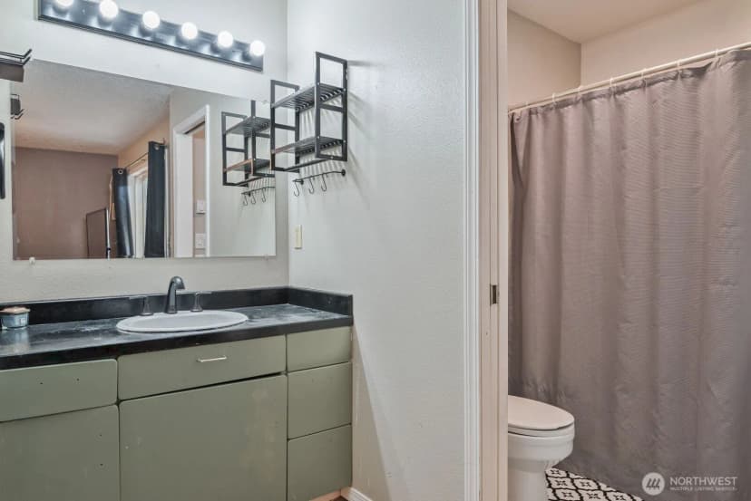 Property photo for 221 Valley Way, Woodland photo 21