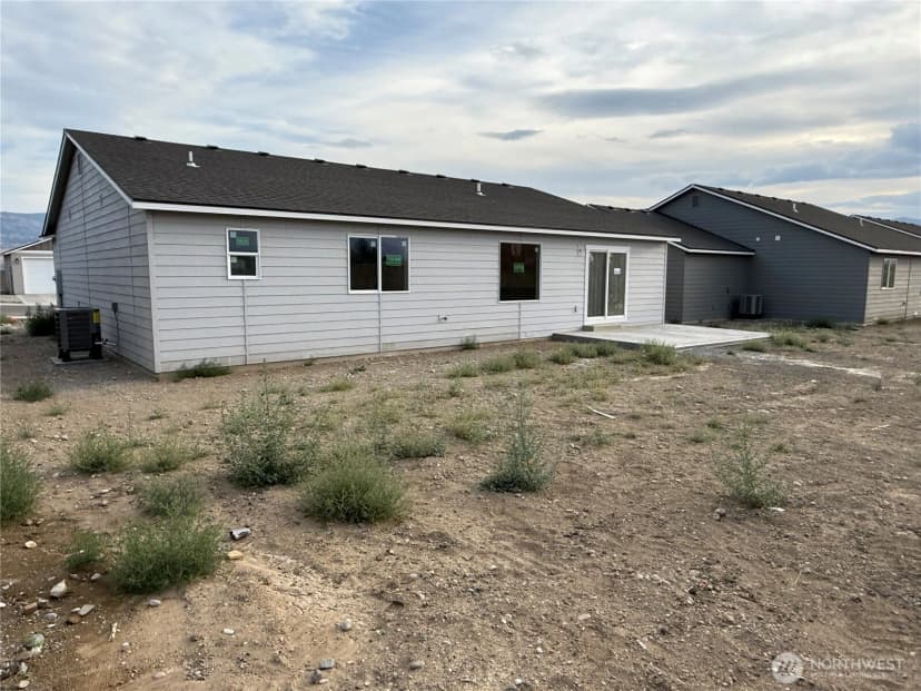 Property photo for 2425 Noah Street Se, East Wenatchee photo 32