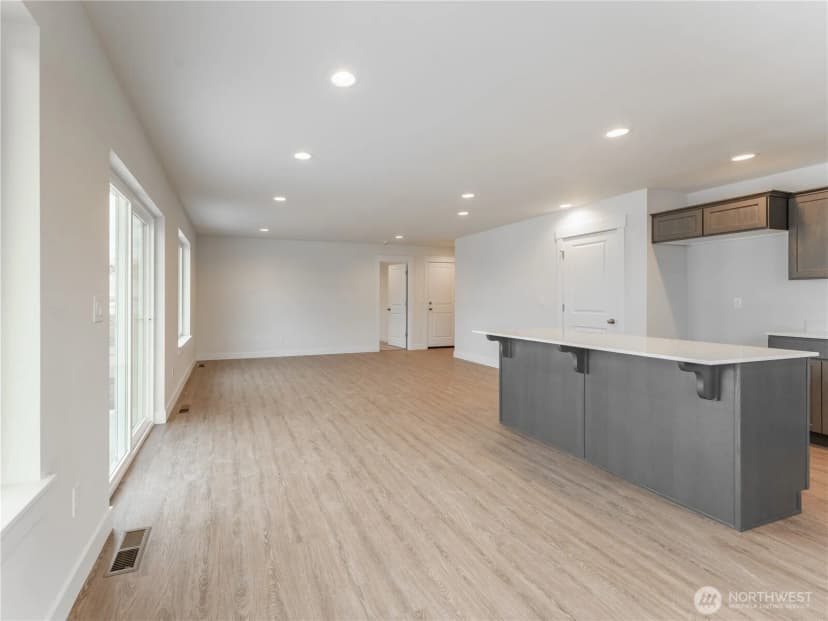 Property photo for 2425 Noah Street Se, East Wenatchee photo 10