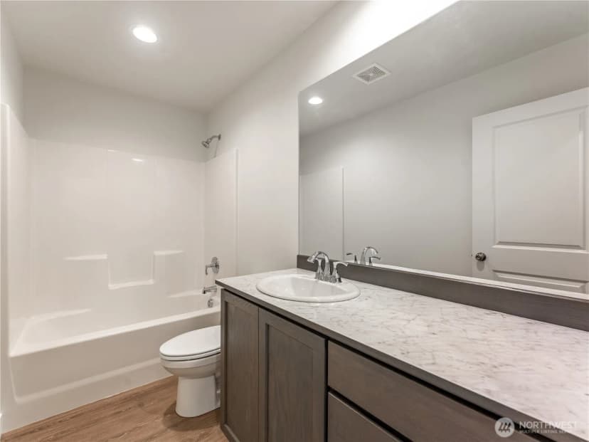 Property photo for 2425 Noah Street Se, East Wenatchee photo 24