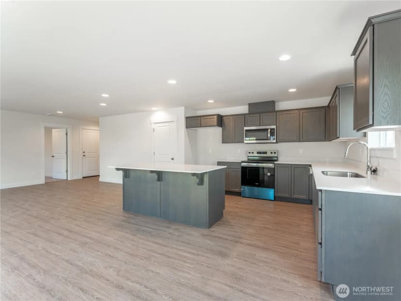 Property photo for 2425 Noah Street Se, East Wenatchee photo 8