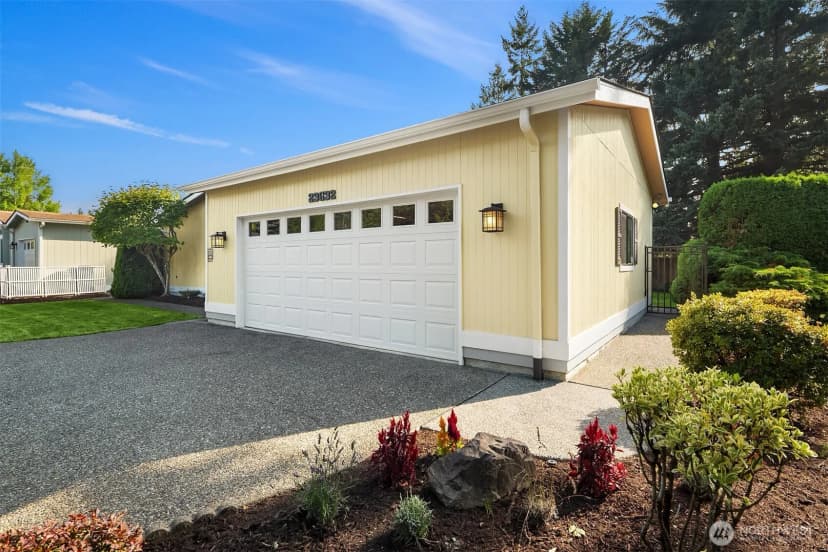 Property photo for 23632 9th Place W, Bothell photo 33