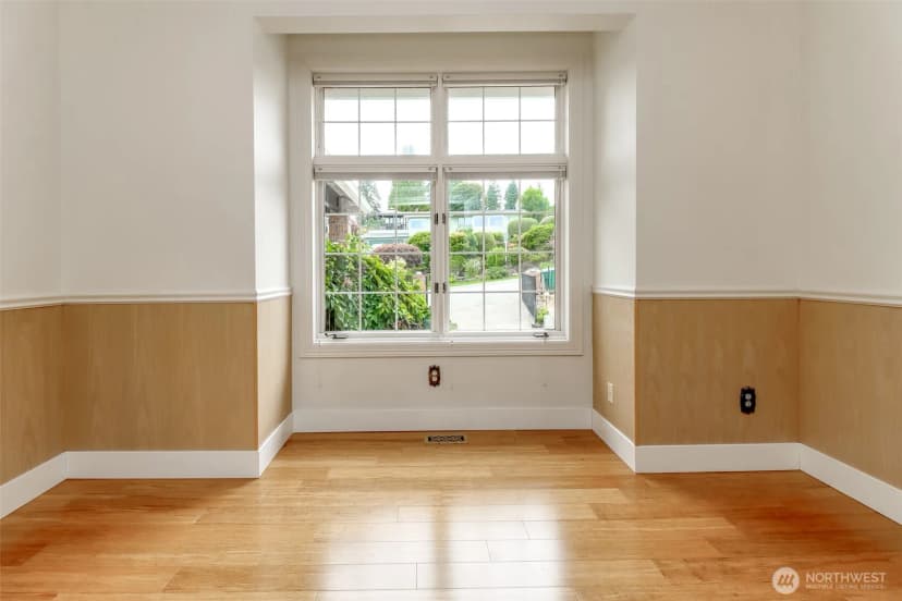Property photo for 29851 12th Avenue Sw, Federal Way photo 16