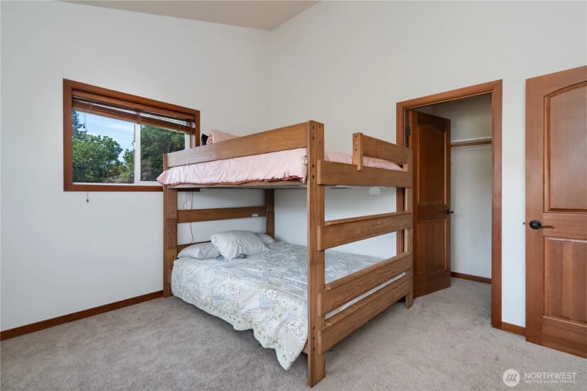 Property photo for 1410 Railroad Avenue, Sedro Woolley photo 34