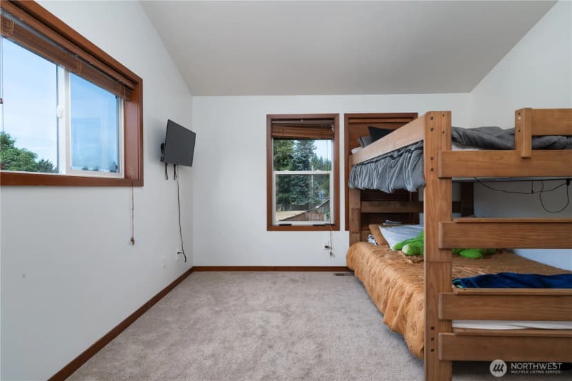Property photo for 1410 Railroad Avenue, Sedro Woolley photo 31