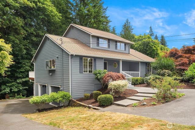 Property photo for 721 Crown Drive, Everett photo 3
