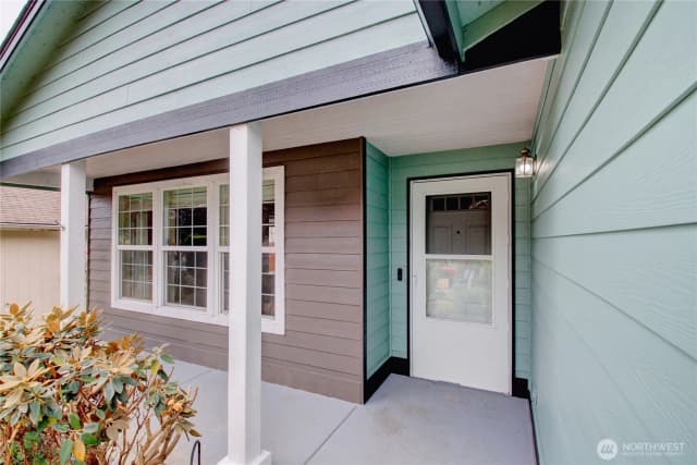 Property photo for 6508 105th Street Ne, Marysville photo 2