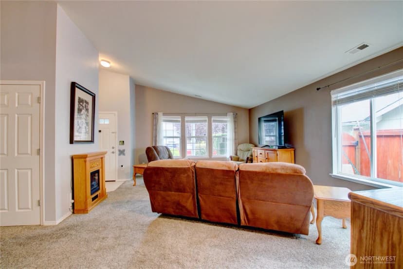 Property photo for 6508 105th Street Ne, Marysville photo 5