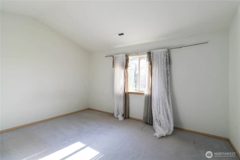 Property photo for 63 Crown Point Road, Longview photo 17