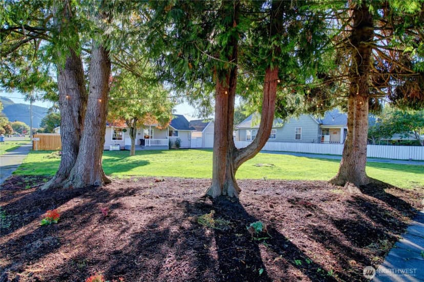 Property photo for 535 Bennett Street, Sedro Woolley photo 32