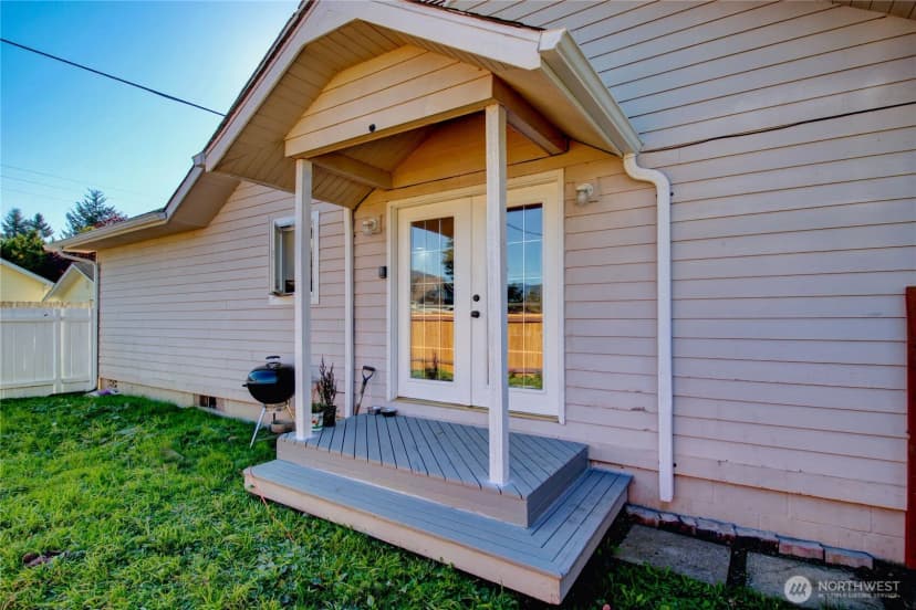 Property photo for 535 Bennett Street, Sedro Woolley photo 29