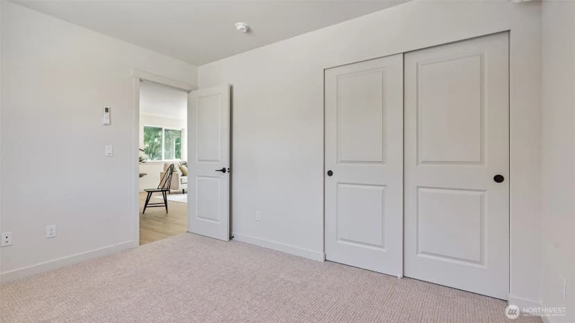 Property photo for 10811 Holly Drive #c, Everett photo 15