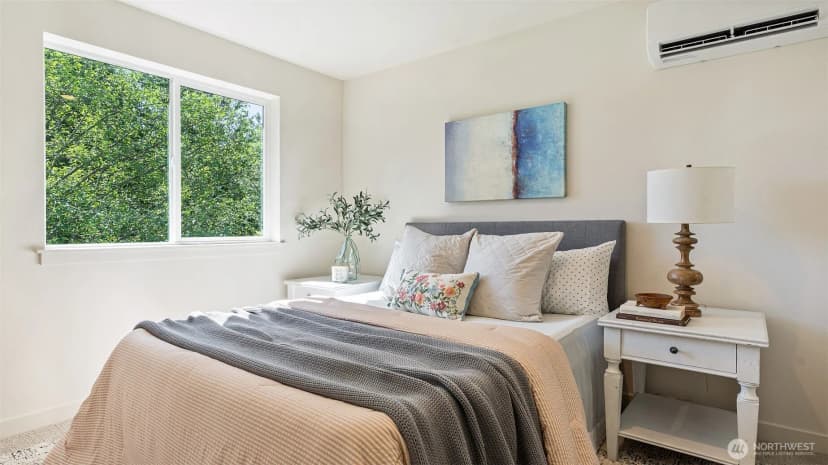 Property photo for 10811 Holly Drive #c, Everett photo 13