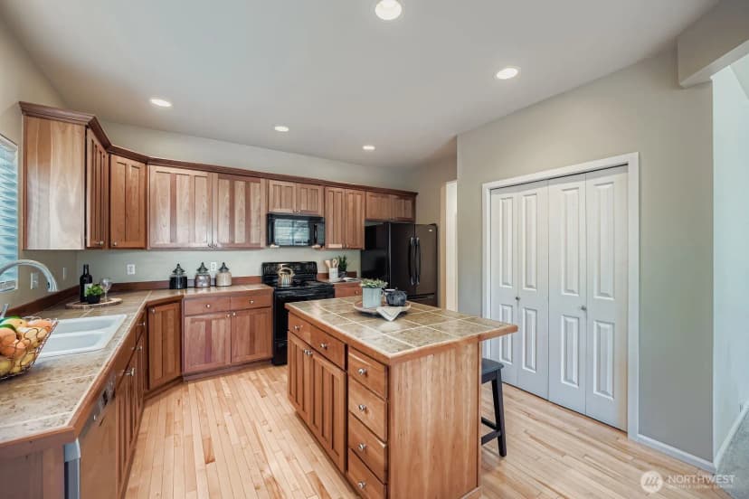 Property photo for 16217 Se 260th Street, Covington photo 15