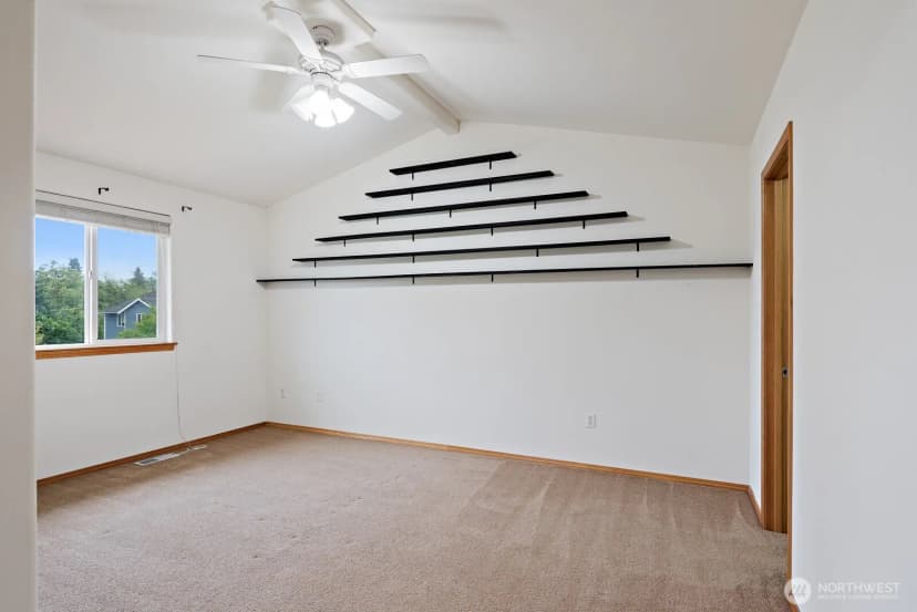 Property photo for 27713 Ridge Way, Stanwood photo 13