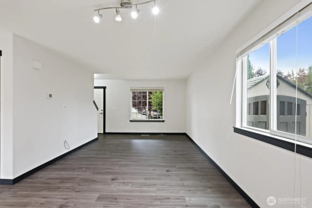 Property photo for 27713 Ridge Way, Stanwood photo 4