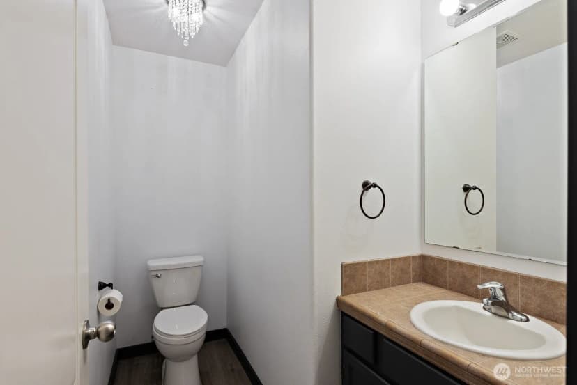 Property photo for 27713 Ridge Way, Stanwood photo 11