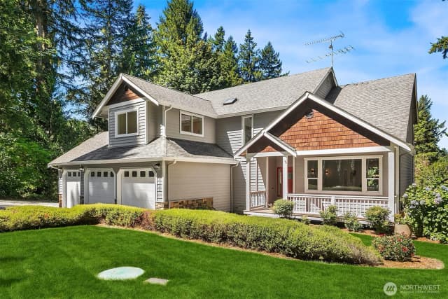 Property photo for 16520 Ne 180th Place, Woodinville