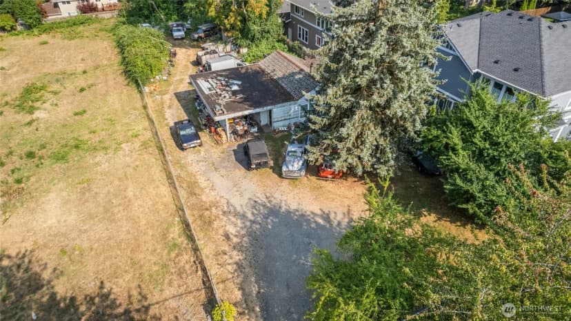 Property photo for 7512 132nd Avenue Ne, Kirkland photo 15