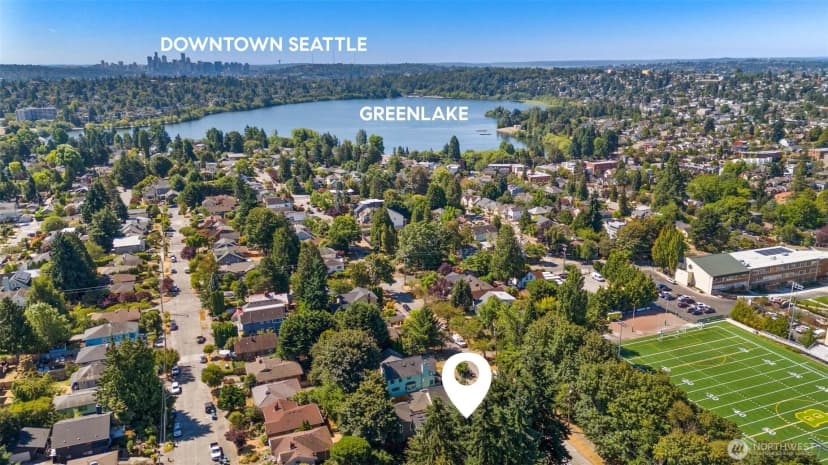 Property photo for 8228 Meridian Avenue N, Seattle photo 27