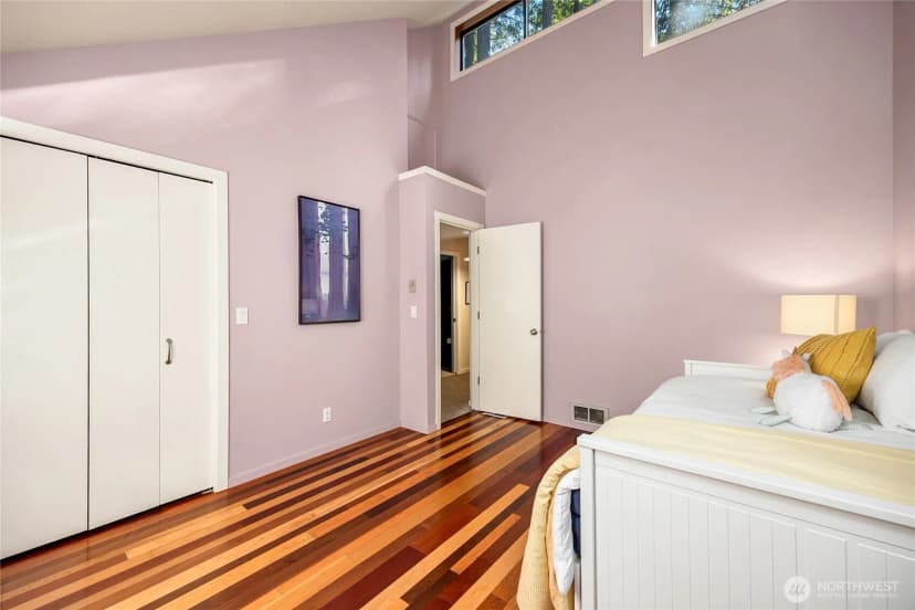 Property photo for 8750 Woodbank Drive Ne, Bainbridge Island photo 27
