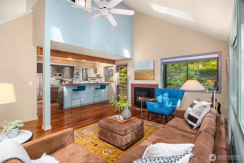 Property photo for 8750 Woodbank Drive Ne, Bainbridge Island photo 10