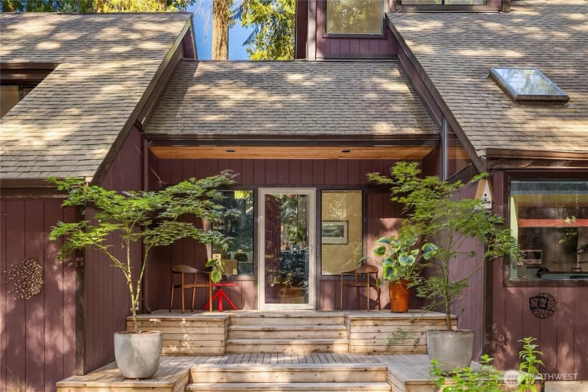 Property photo for 8750 Woodbank Drive Ne, Bainbridge Island photo 6