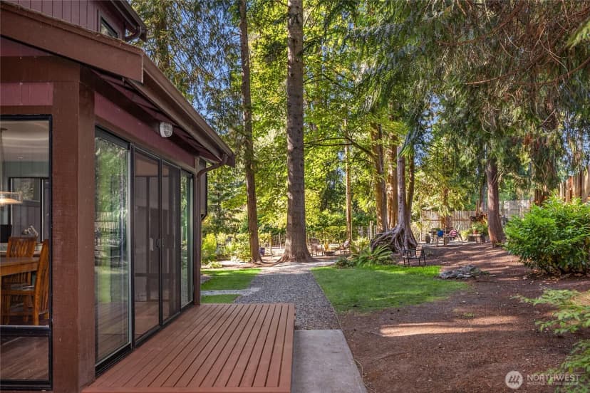 Property photo for 8750 Woodbank Drive Ne, Bainbridge Island photo 31