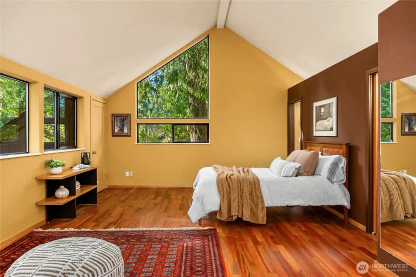 Property photo for 8750 Woodbank Drive Ne, Bainbridge Island photo 21