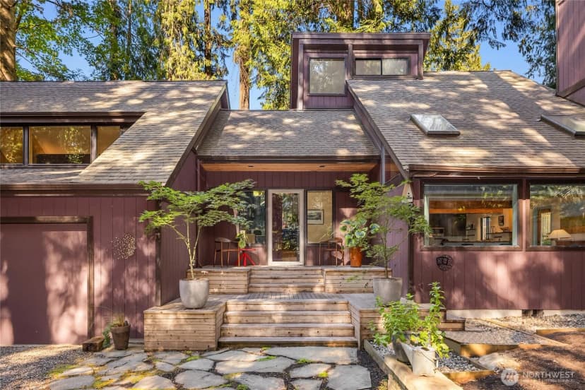 Property photo for 8750 Woodbank Drive Ne, Bainbridge Island photo 5
