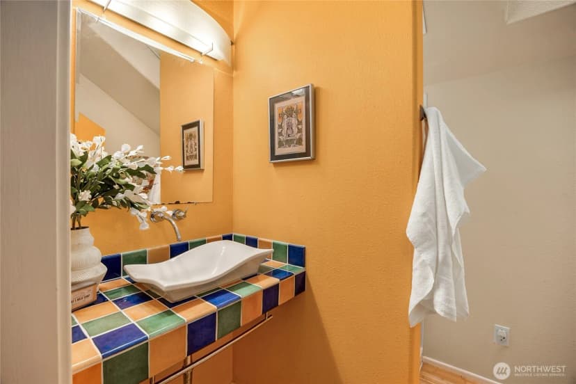Property photo for 8750 Woodbank Drive Ne, Bainbridge Island photo 24