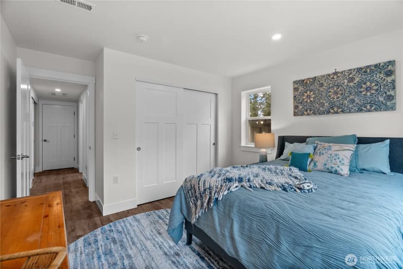 Property photo for 15205 Boat Street Sw, Lakewood photo 19